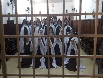 Carmelitas rezam pelo clero da  Arquidiocese